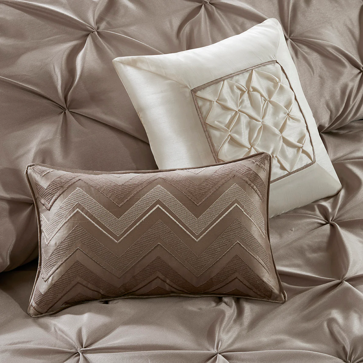 Joella 24-Piece Room in a Bag - Image 41