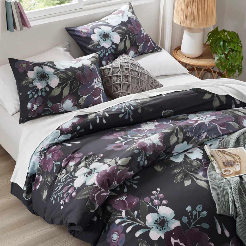 Jolene 3-Piece Cotton Duvet Cover Set - Image 6