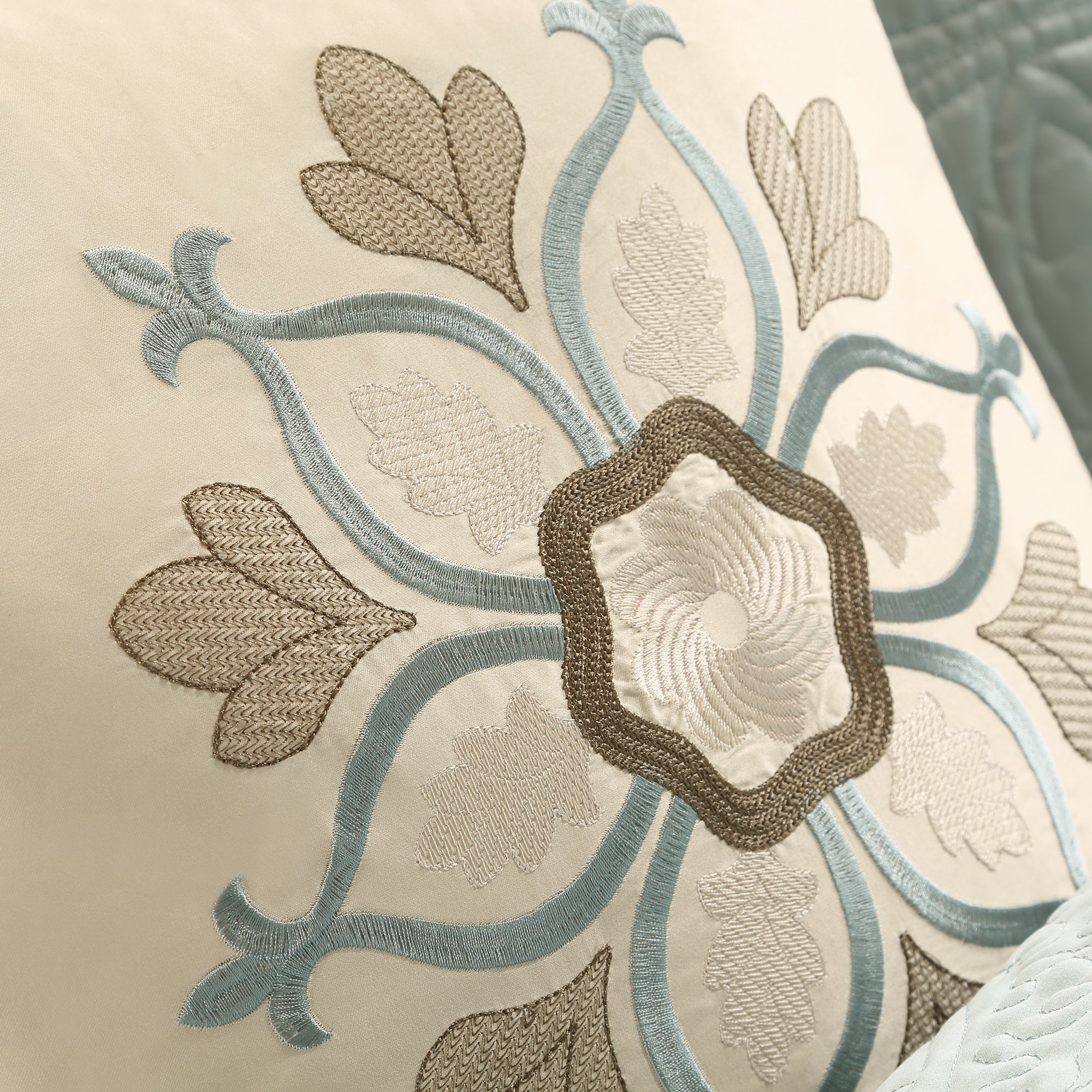 Juliana 9-Piece Charmeuse Comforter Set - Image 4