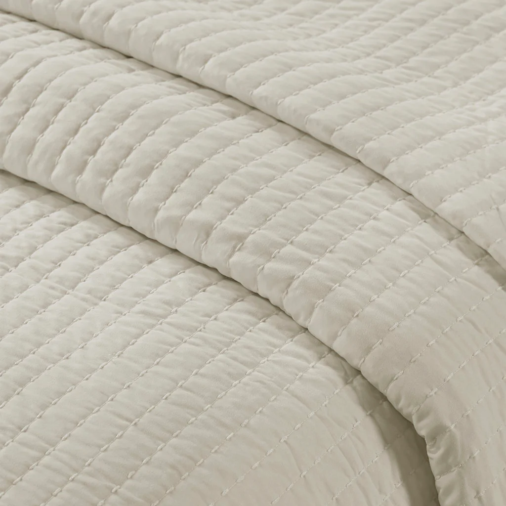 Keaton 3-Piece Quilt Set - Image 37