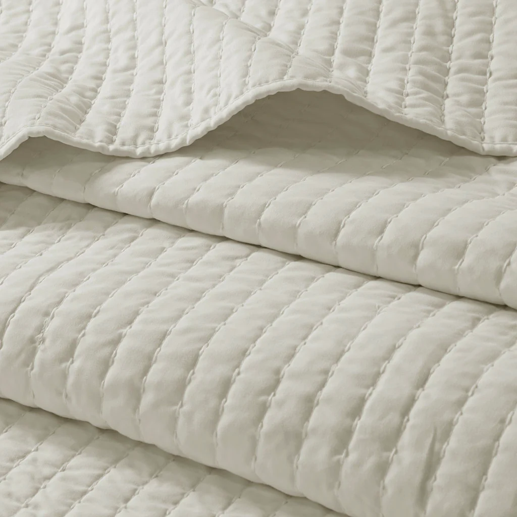 Keaton 3-Piece Quilt Set - Image 43