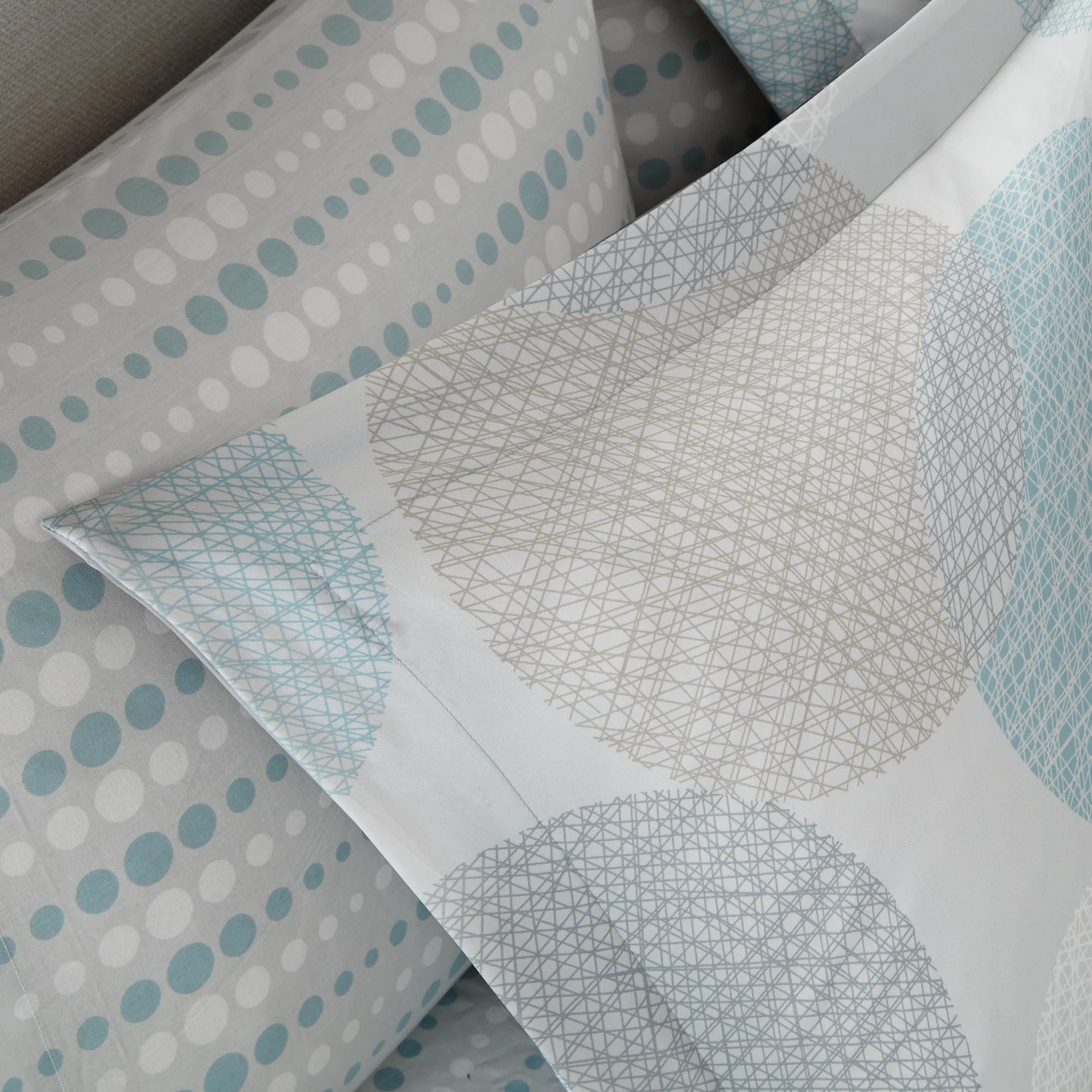 Knowles 9-Piece Comforter Set with Cotton Bed Sheets - Image 7