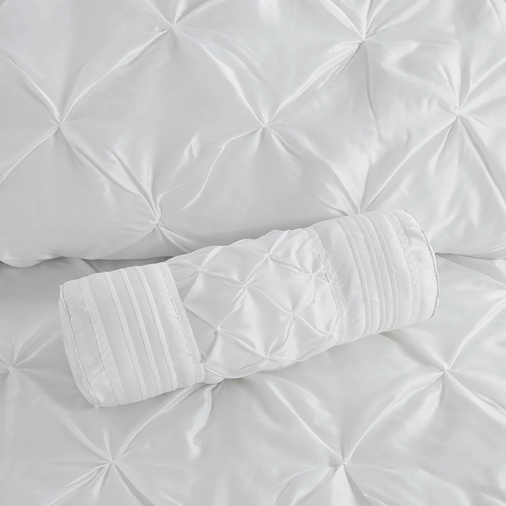 Laurel 7-Piece Tufted Comforter Set - Image 65