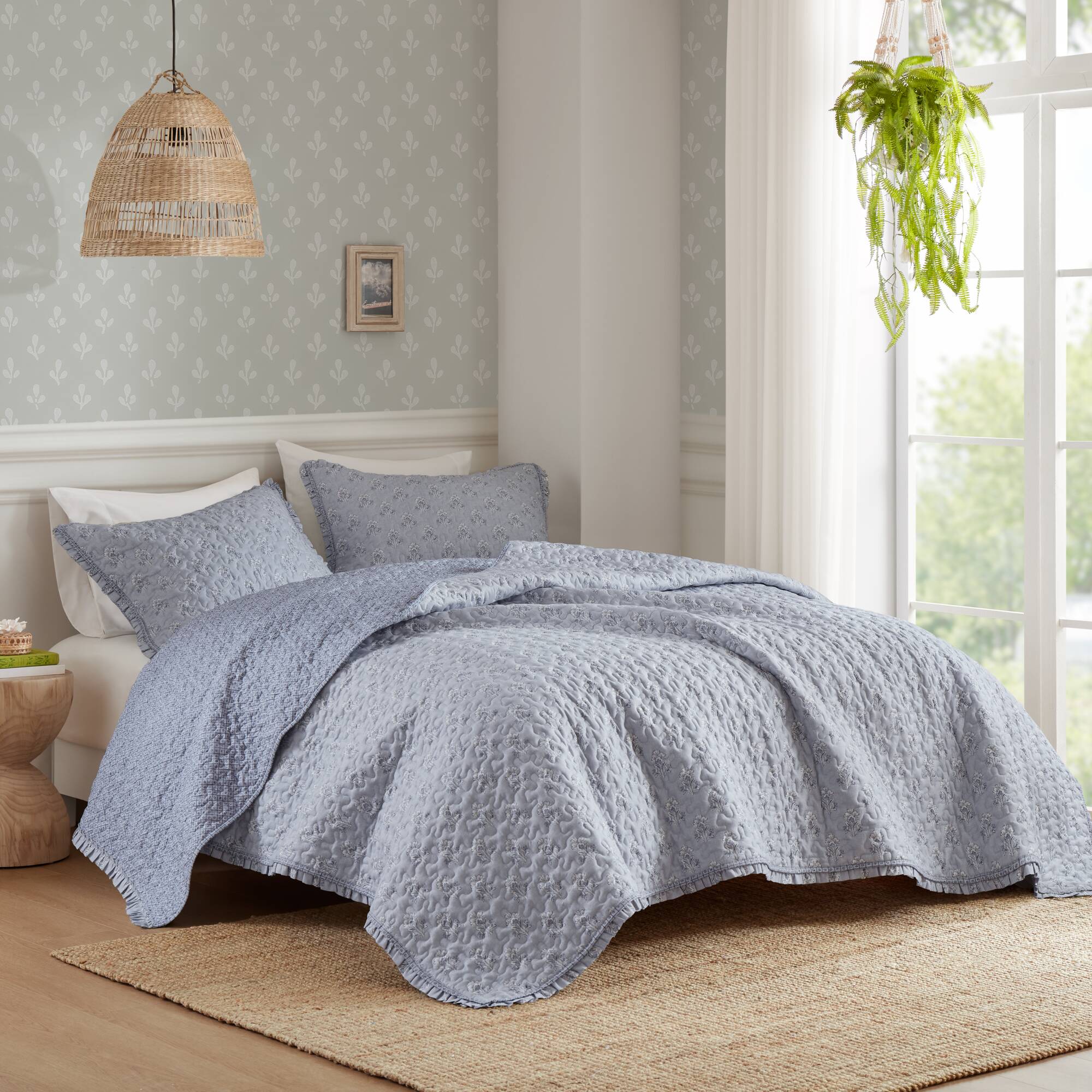 Linwood 3-Piece Ruffle Printed Quilt Set - Image 22