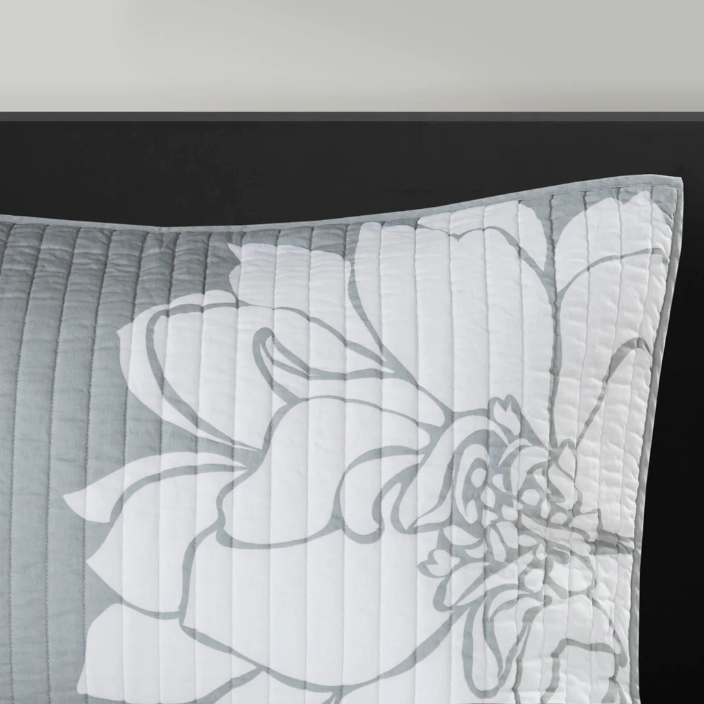 Lola 6-Piece Printed Cotton Quilt Set with Throw Pillows - Image 19