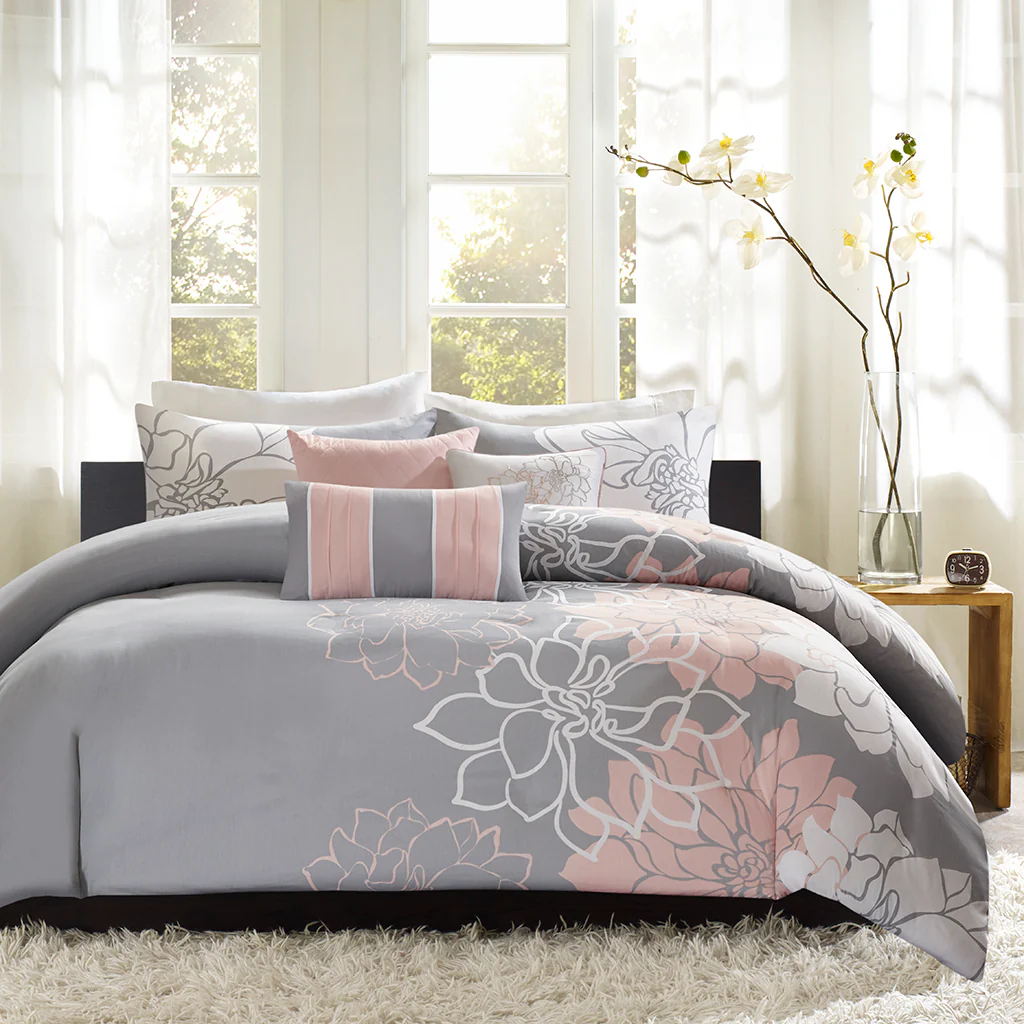 Lola 6-Piece Printed Duvet Cover Set - Image 9