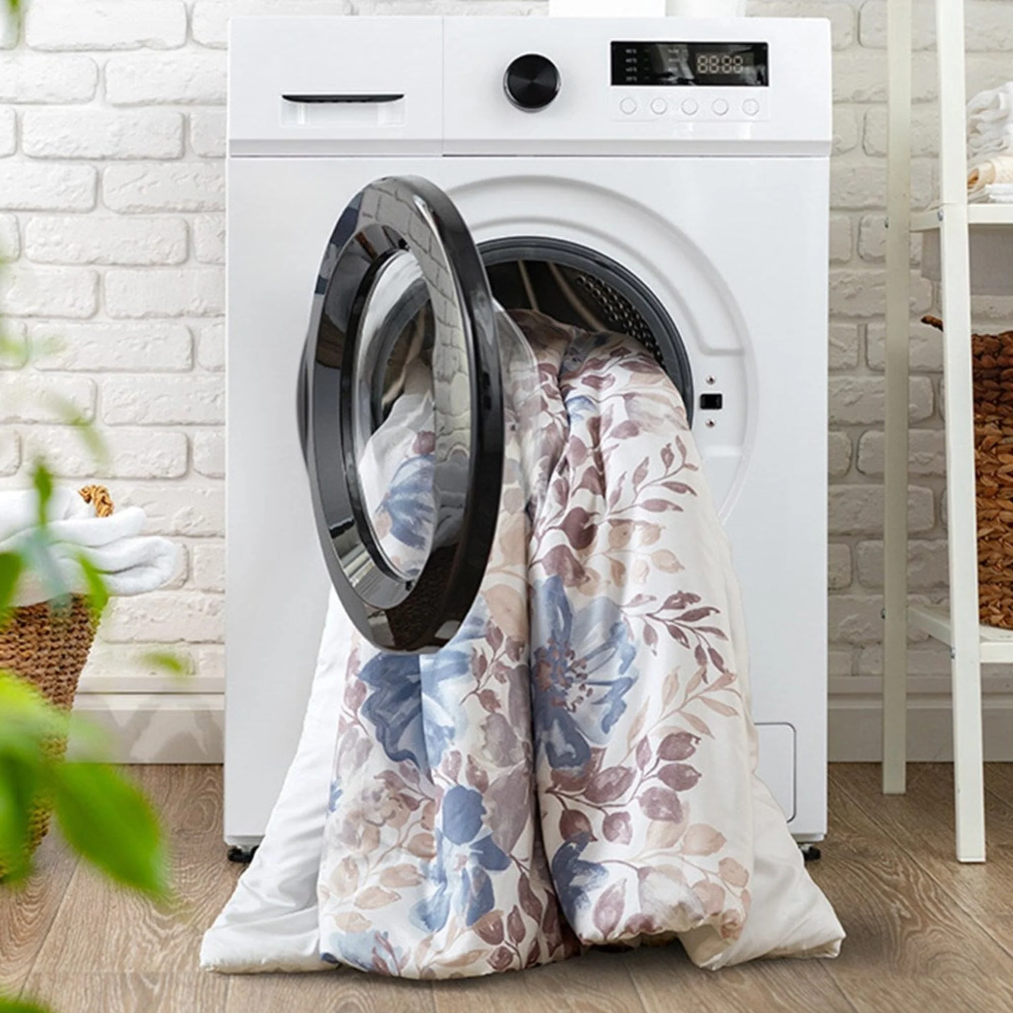 Luna Floral Comforter Set with Bed Sheets - Image 12