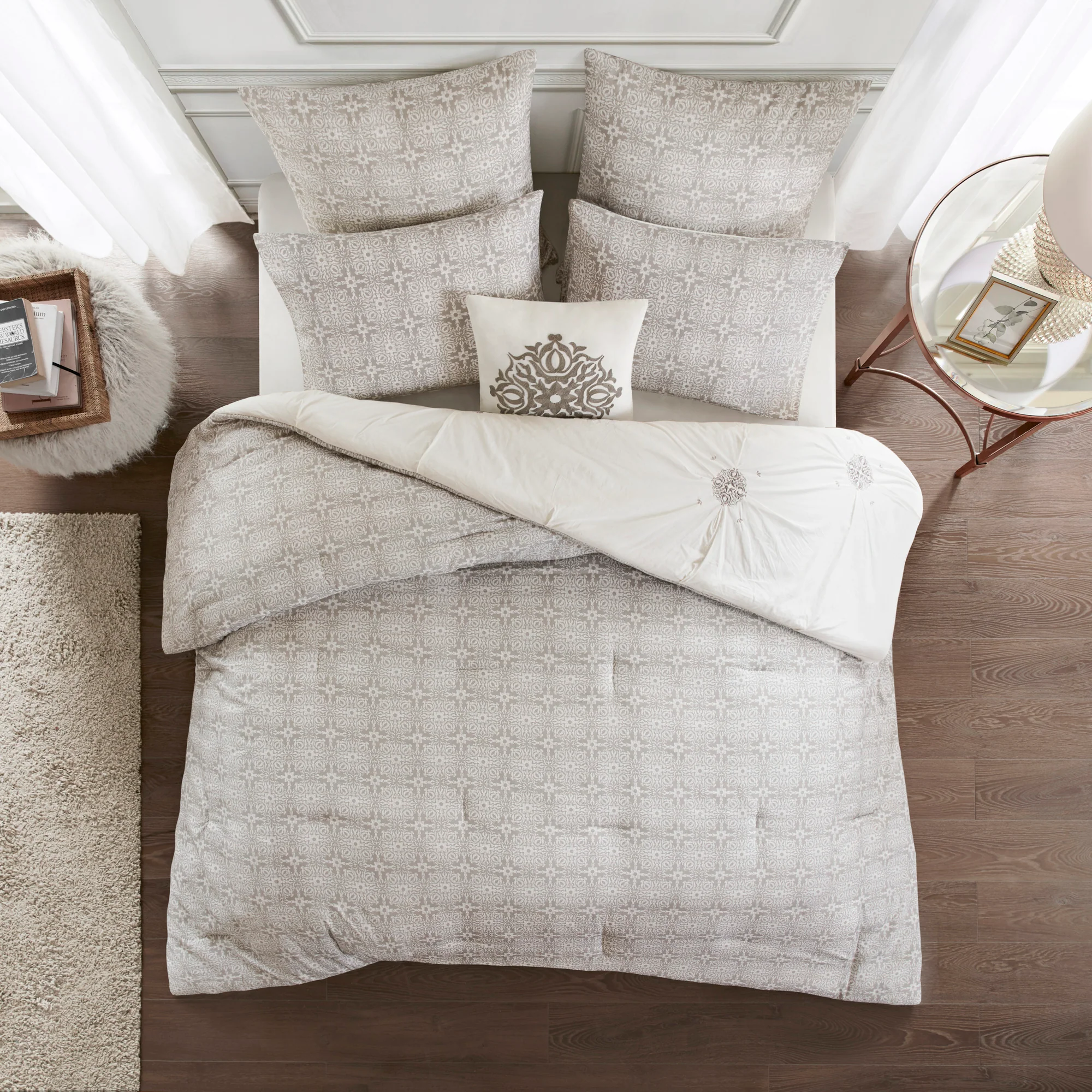 Malia 6-Piece Embroidered Cotton Reversible Comforter Set - Image 3
