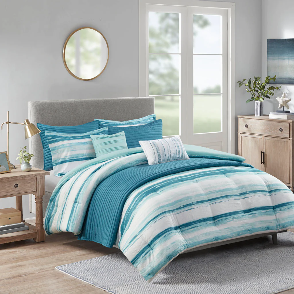 Marina 8-Piece Printed Seersucker Comforter and Quilt Set Collection - Image 2