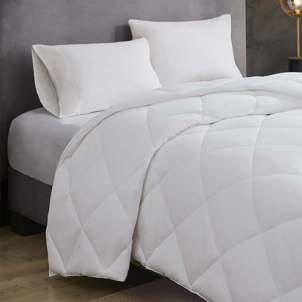 Maximum Warmth Cotton Down Alternative Featherless Comforter - Image 3