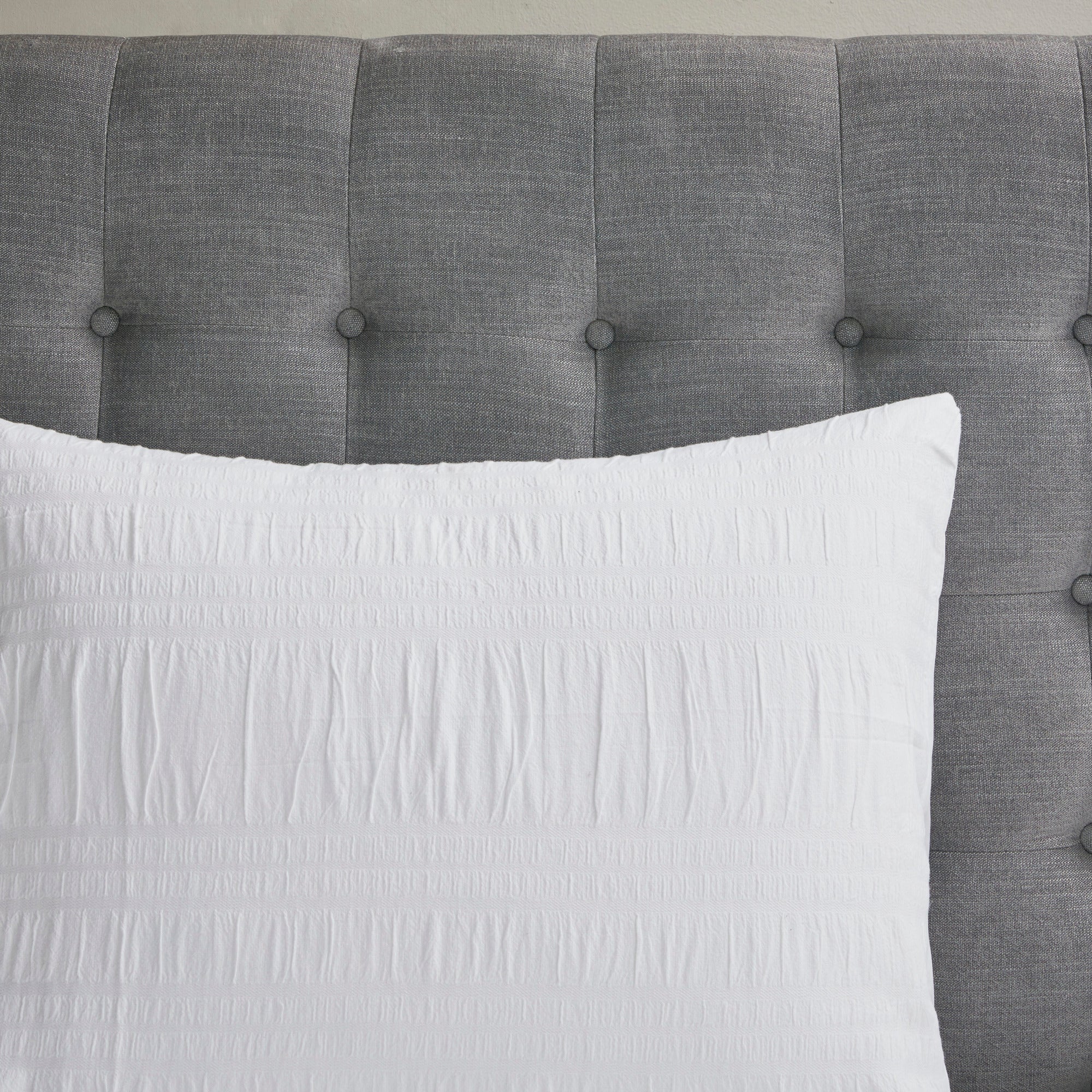 Nicolette 4-Piece Cotton Seersucker Duvet Cover Set - Image 6
