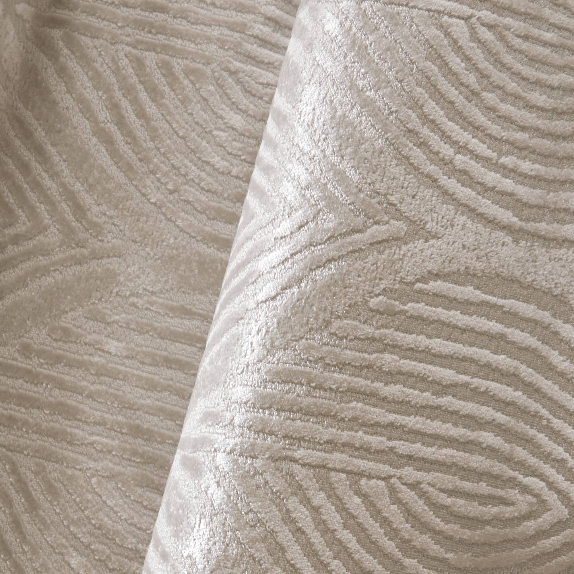 Nocturne 10-Piece Jacquard Comforter Set - Image 12
