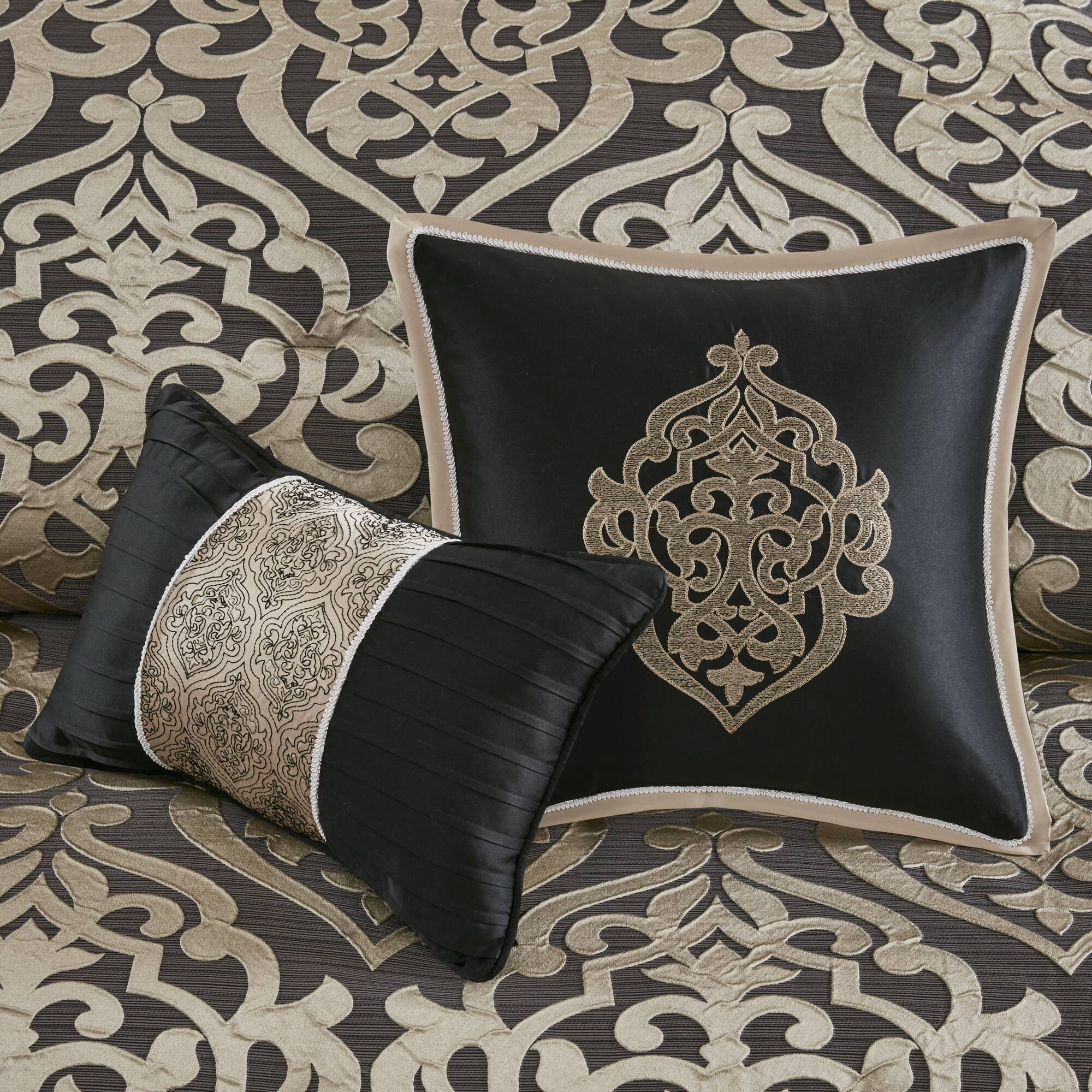 Odette 8-Piece Jacquard Comforter Set - Image 68