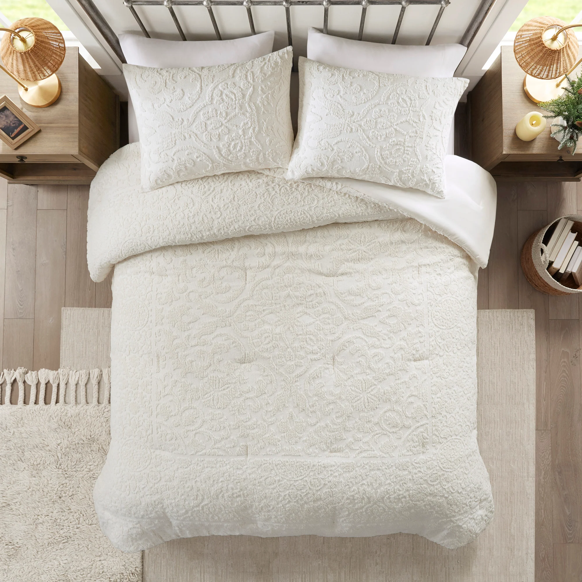 Orly 3-Piece Tufted Woven Comforter Set - Image 3