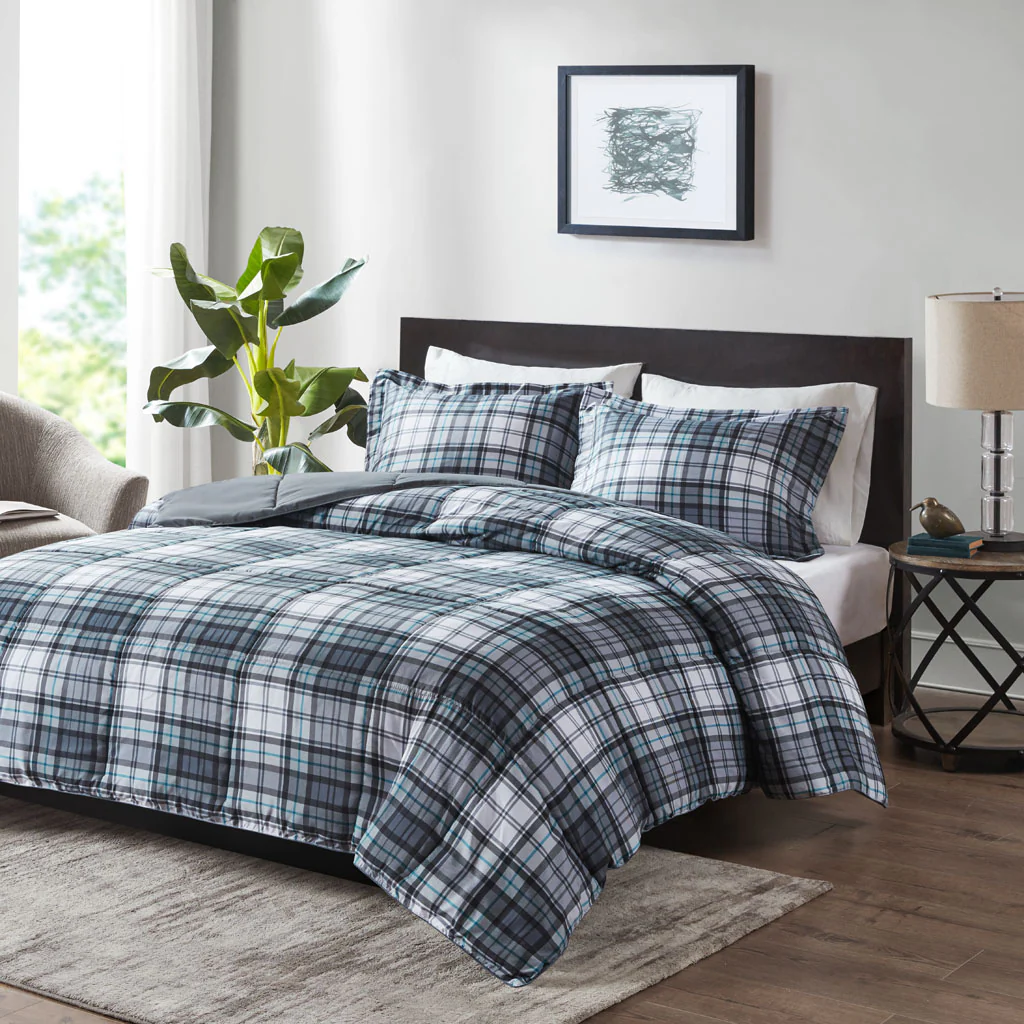 Parkston 3M Scotchgard Down Alternative All Season Comforter Set - Image 3