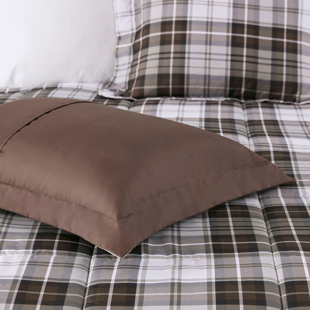 Parkston 3M Scotchgard Down Alternative All Season Comforter Set - Image 33