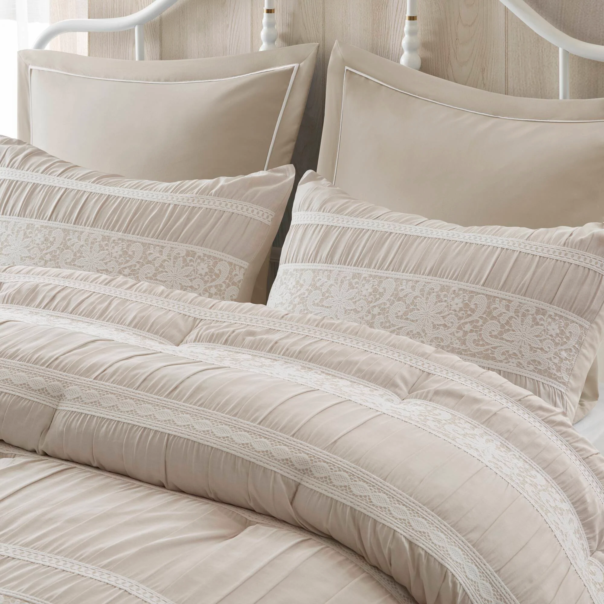 Perryn 7-Piece Jacquard Comforter Set - Image 22