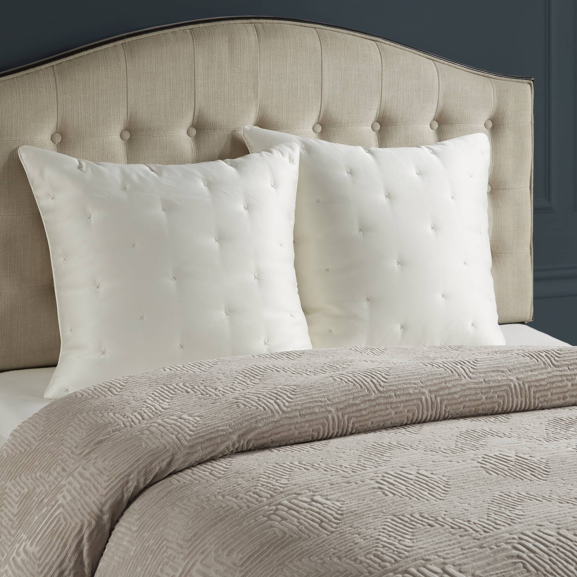 Pescal Oversized Velvet Comforter Set with Euro Shams and Throw Pillows - Image 13