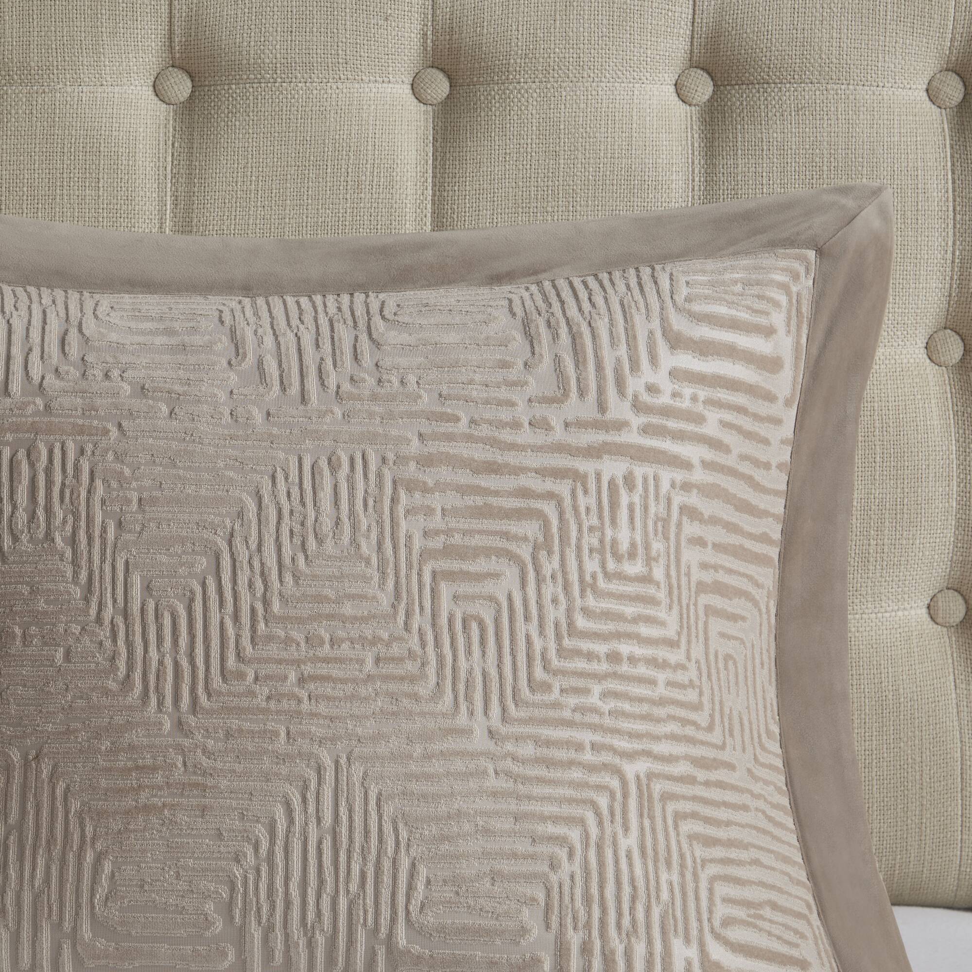 Pescal Oversized Velvet Comforter Set with Euro Shams and Throw Pillows - Image 15