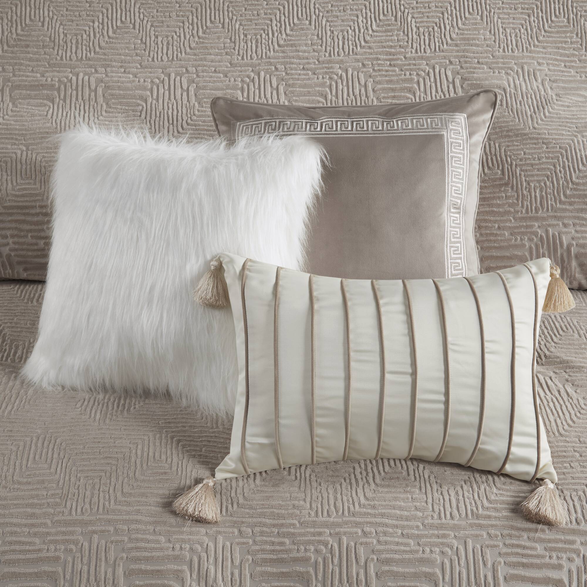 Pescal Oversized Velvet Comforter Set with Euro Shams and Throw Pillows - Image 17