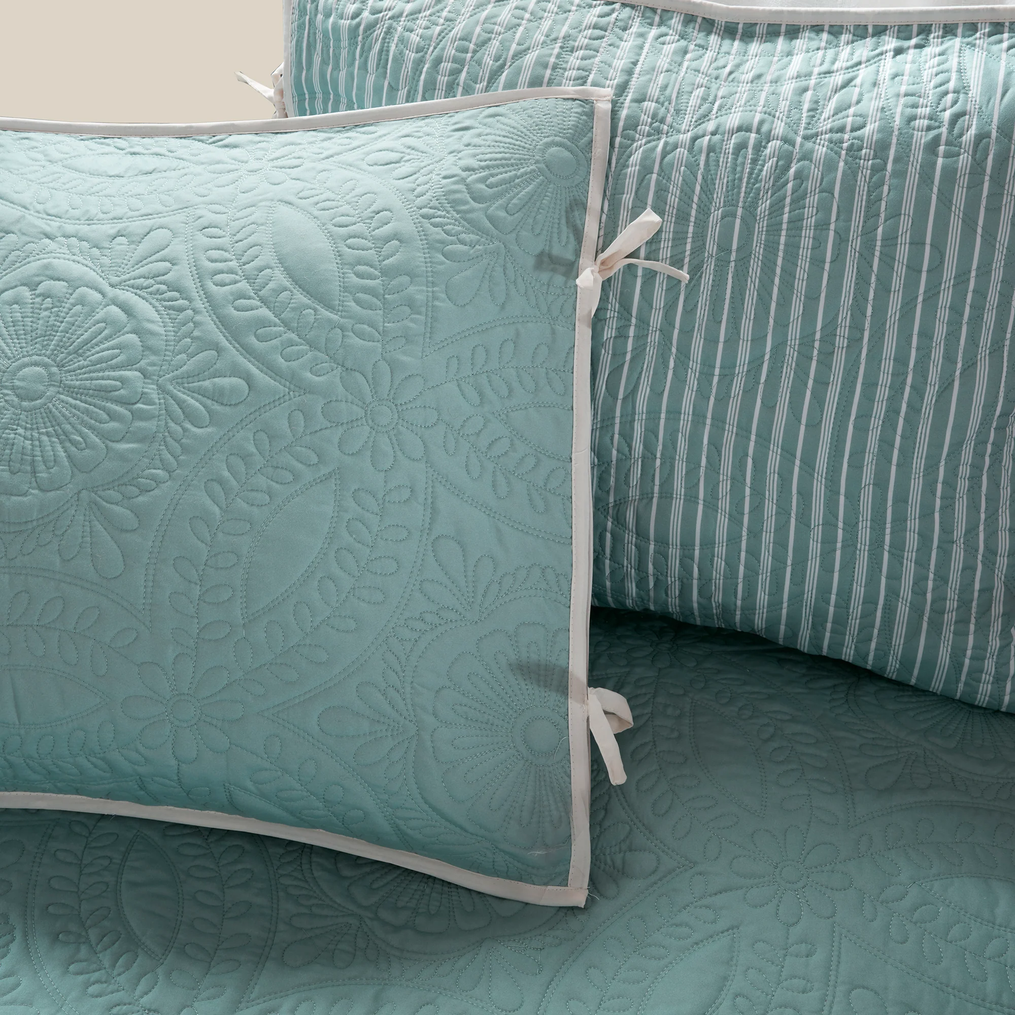 Peyton 6-Piece Reversible Daybed Cover Set - Image 5