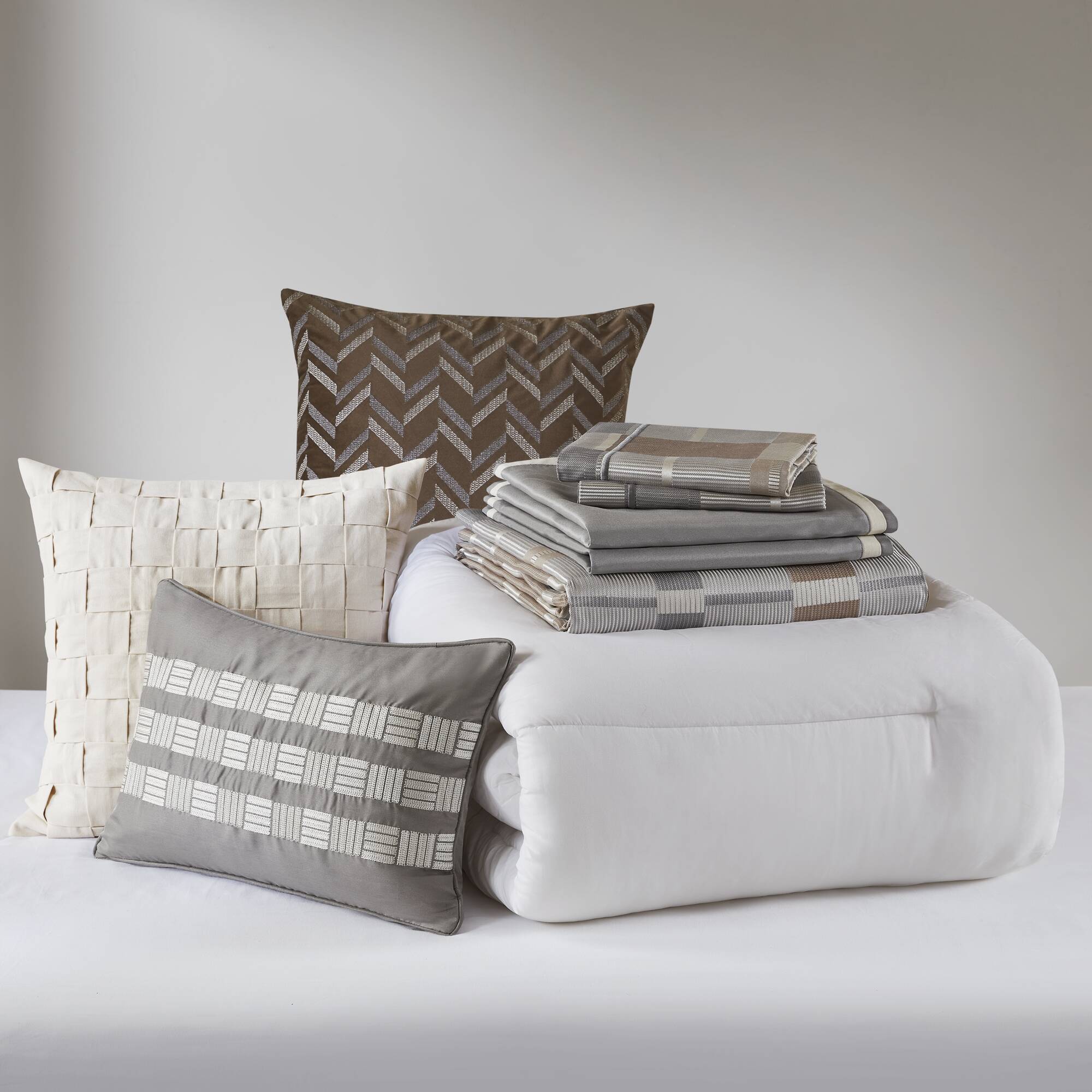 Prescott Jacquard Oversized Duvet Style Comforter Set - Image 15