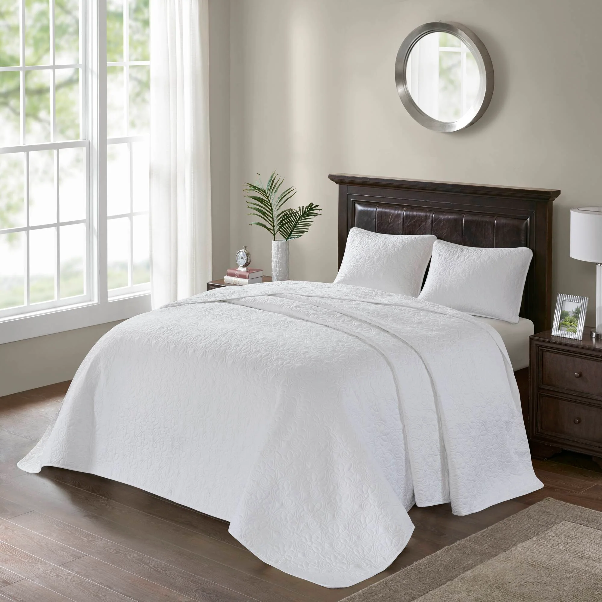 Quebec 3-Piece Reversible Bedspread Set - Image 16