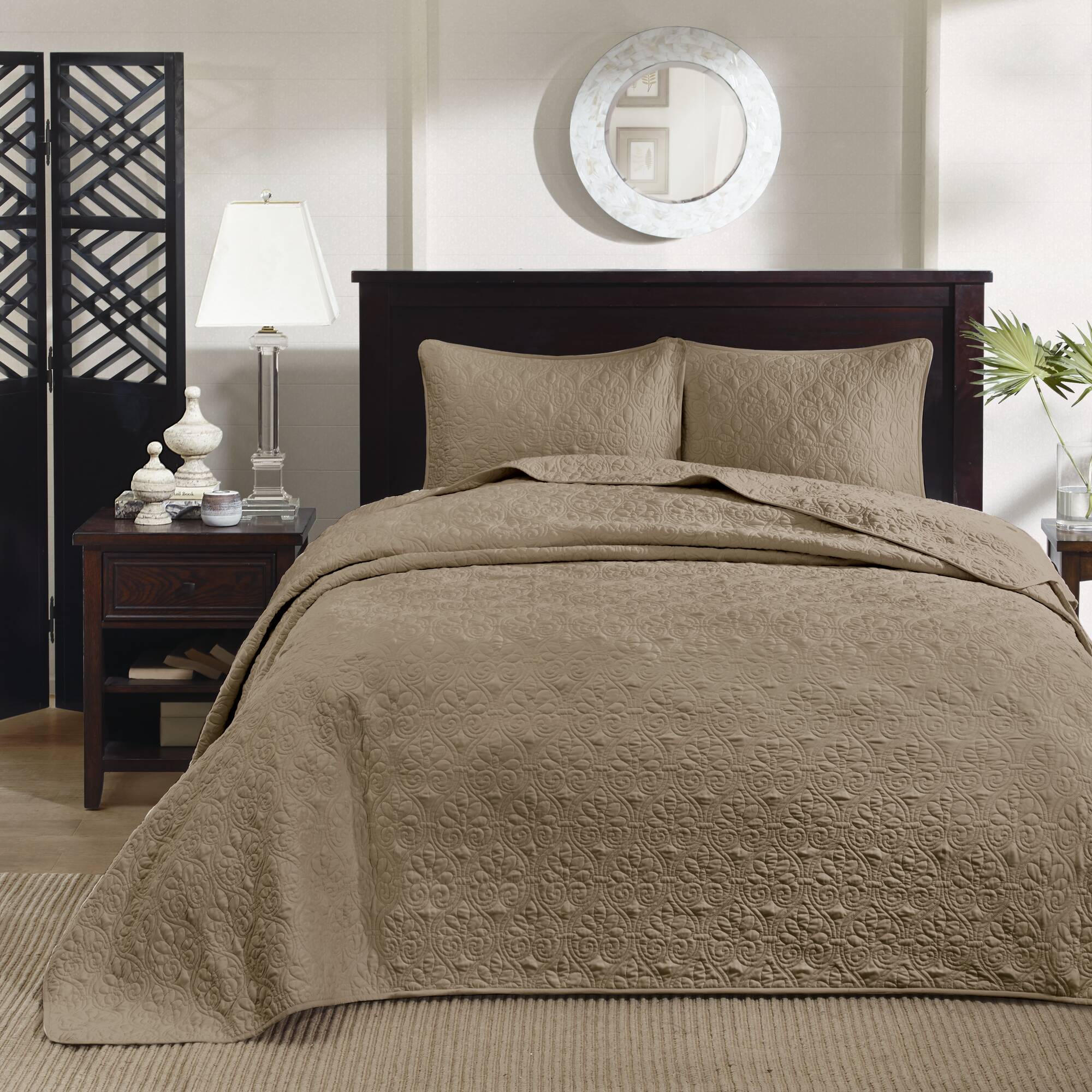Quebec 3-Piece Reversible Bedspread Set - Image 19