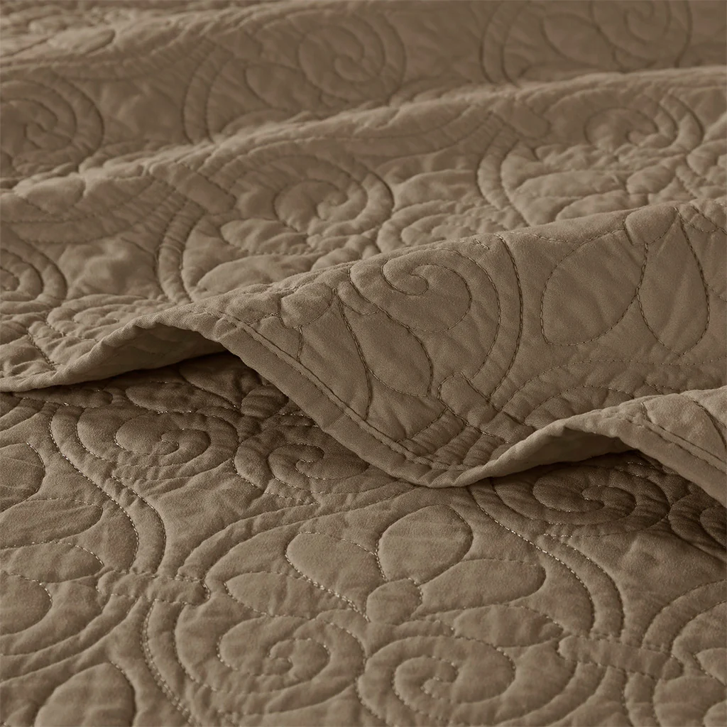 Quebec 3-Piece Reversible Bedspread Set - Image 40