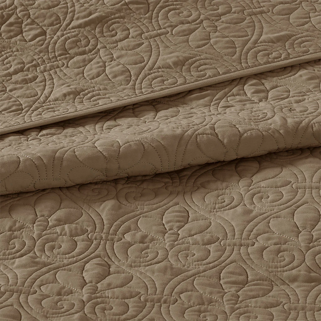 Quebec 3-Piece Reversible Bedspread Set - Image 50