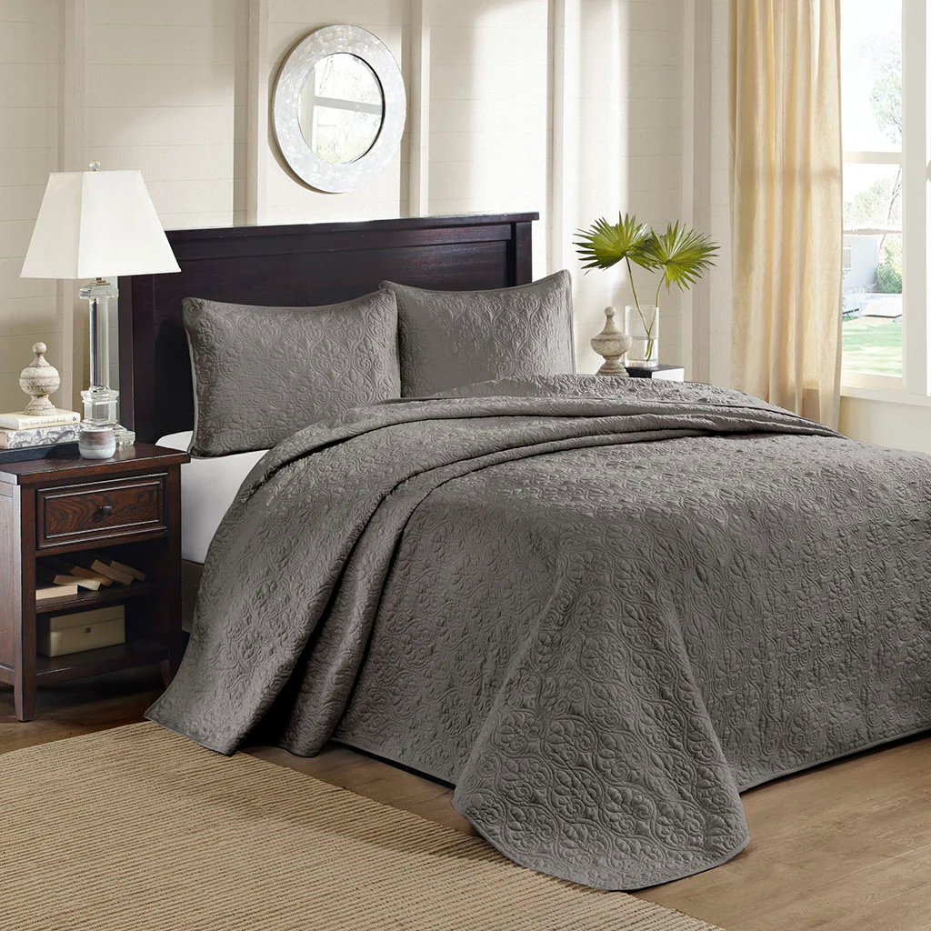 Quebec 3-Piece Reversible Bedspread Set - Image 6