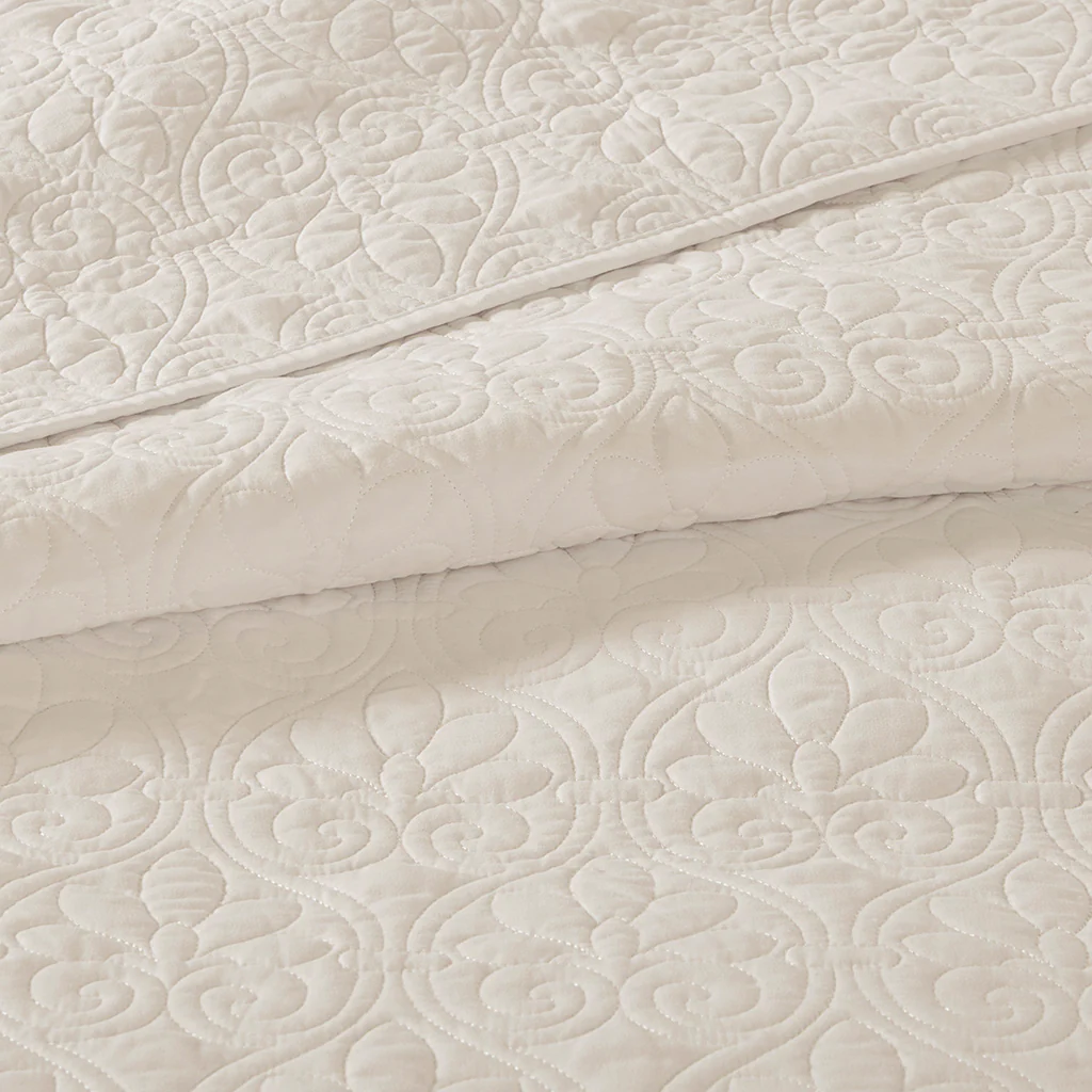 Quebec 3-Piece Reversible Bedspread Set - Image 63