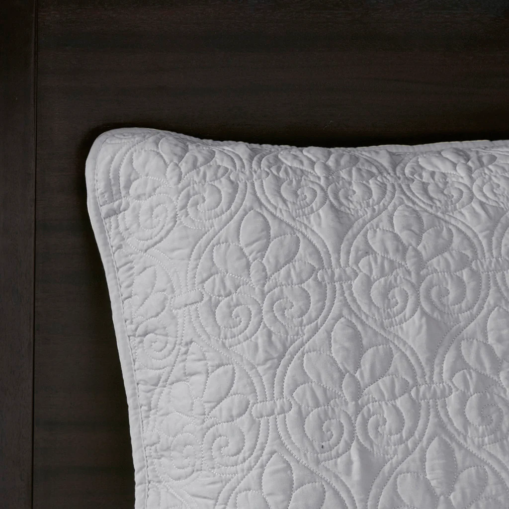 Quebec 3-Piece Reversible Bedspread Set - Image 70