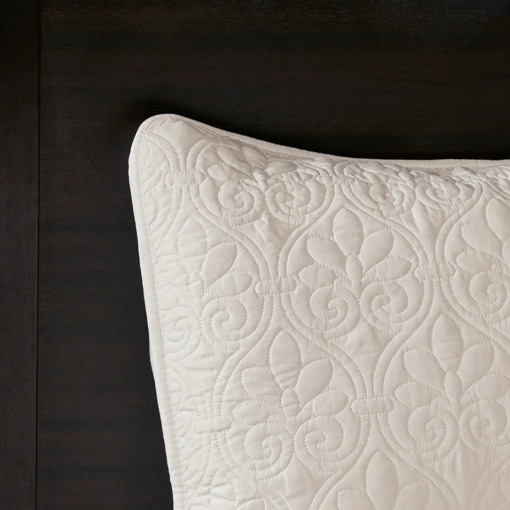 Quebec 3-Piece Reversible Bedspread Set - Image 72