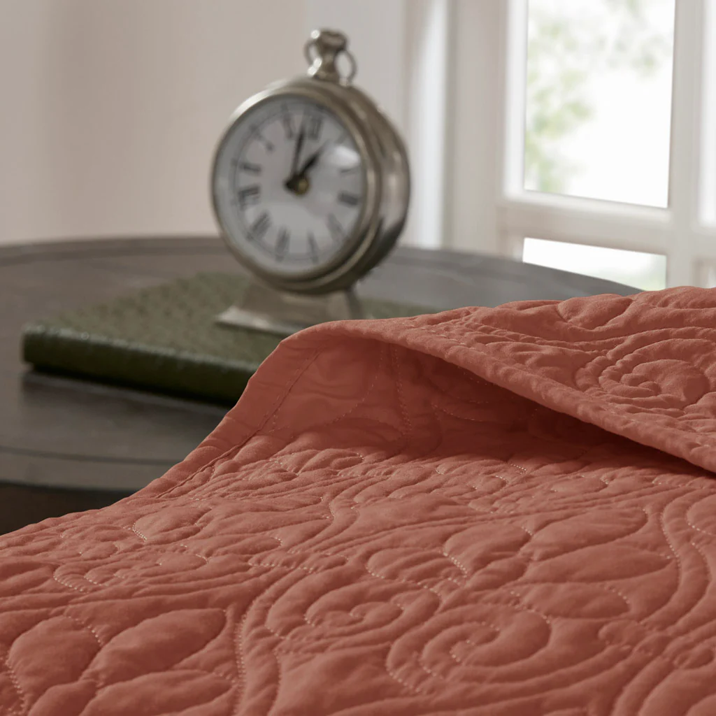 Quebec 3-Piece Reversible Quilt Set - Image 41