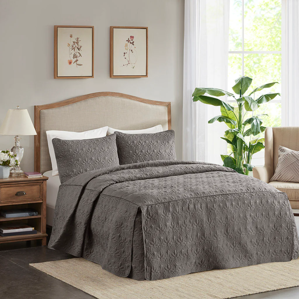 Quebec 3-Piece Split Corner Pleated Quilted Bedspread - Image 4
