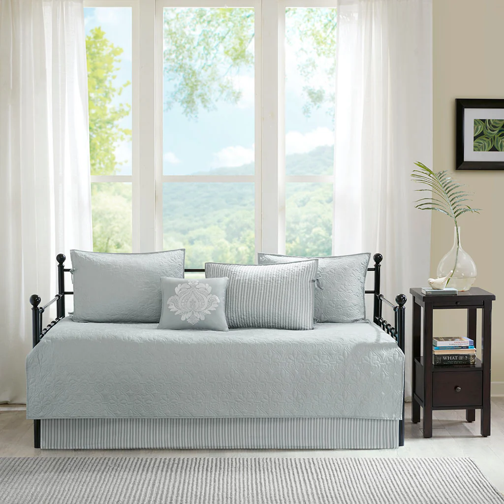 Quebec 6-Piece Reversible Daybed Cover Set - Image 11