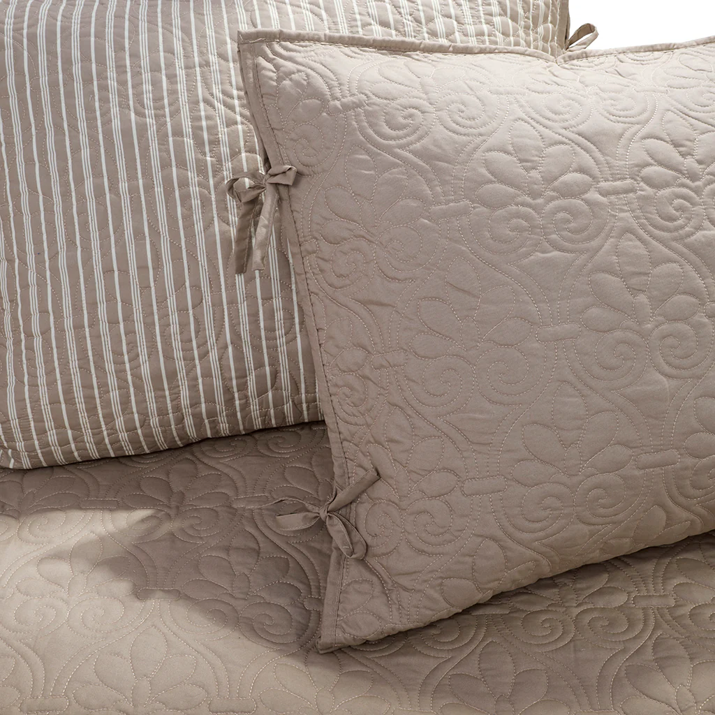 Quebec 6-Piece Reversible Daybed Cover Set - Image 18