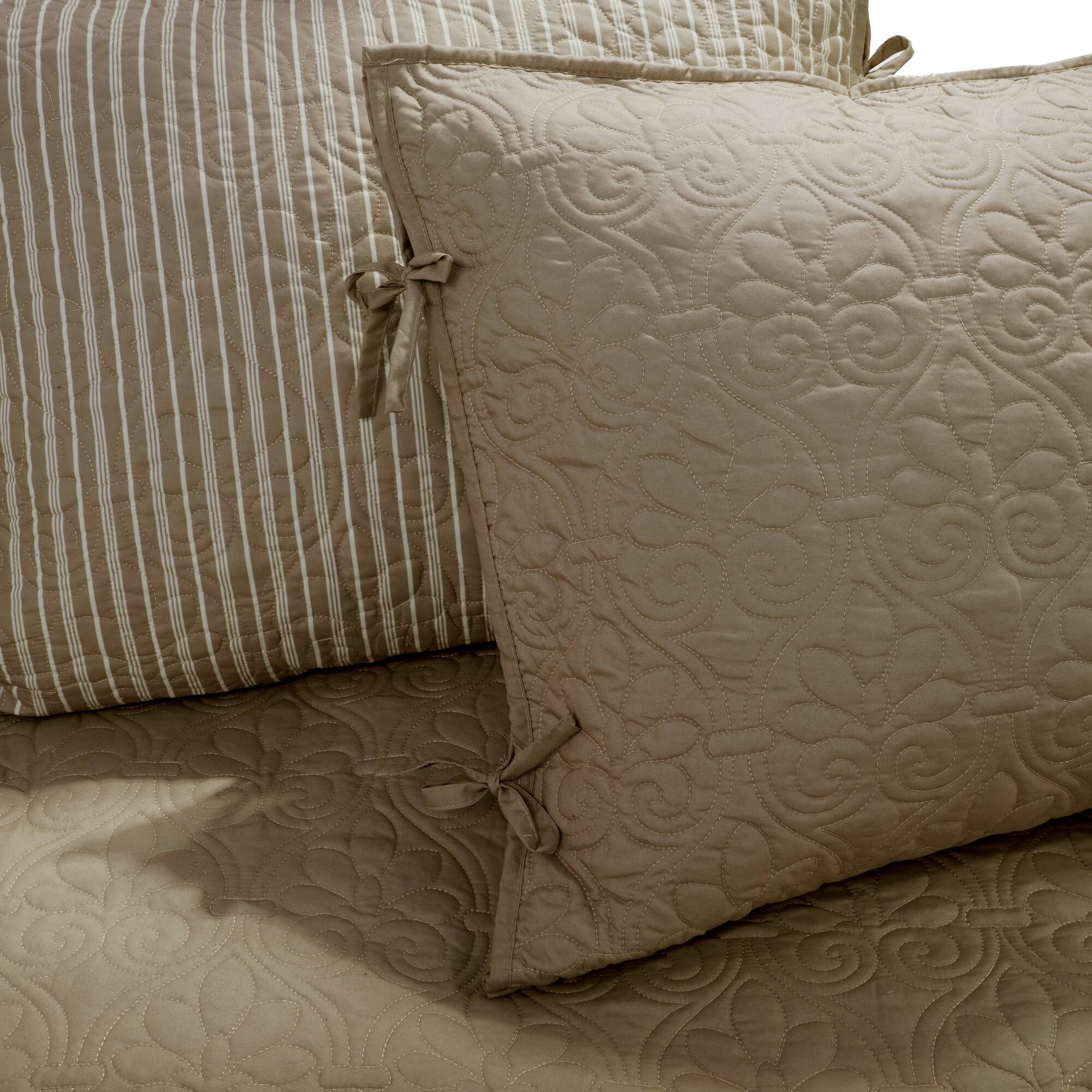 Quebec 6-Piece Reversible Daybed Cover Set - Image 22