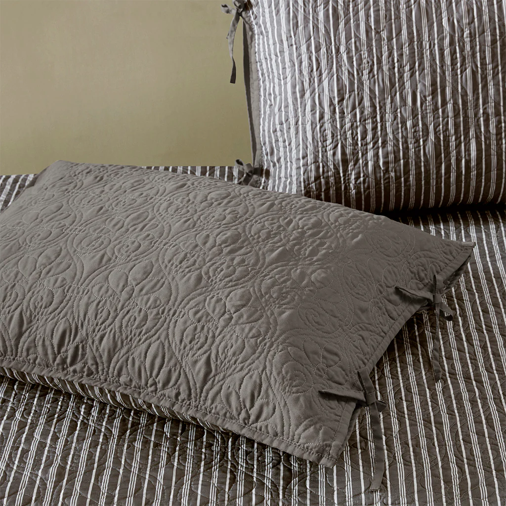 Quebec 6-Piece Reversible Daybed Cover Set - Image 47
