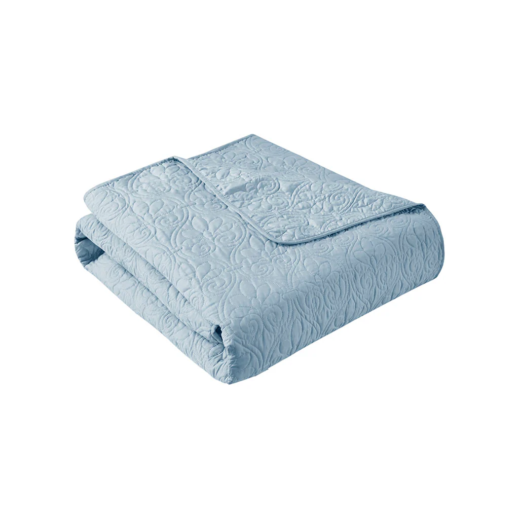 Quebec Oversized Quilted Throw - Image 13