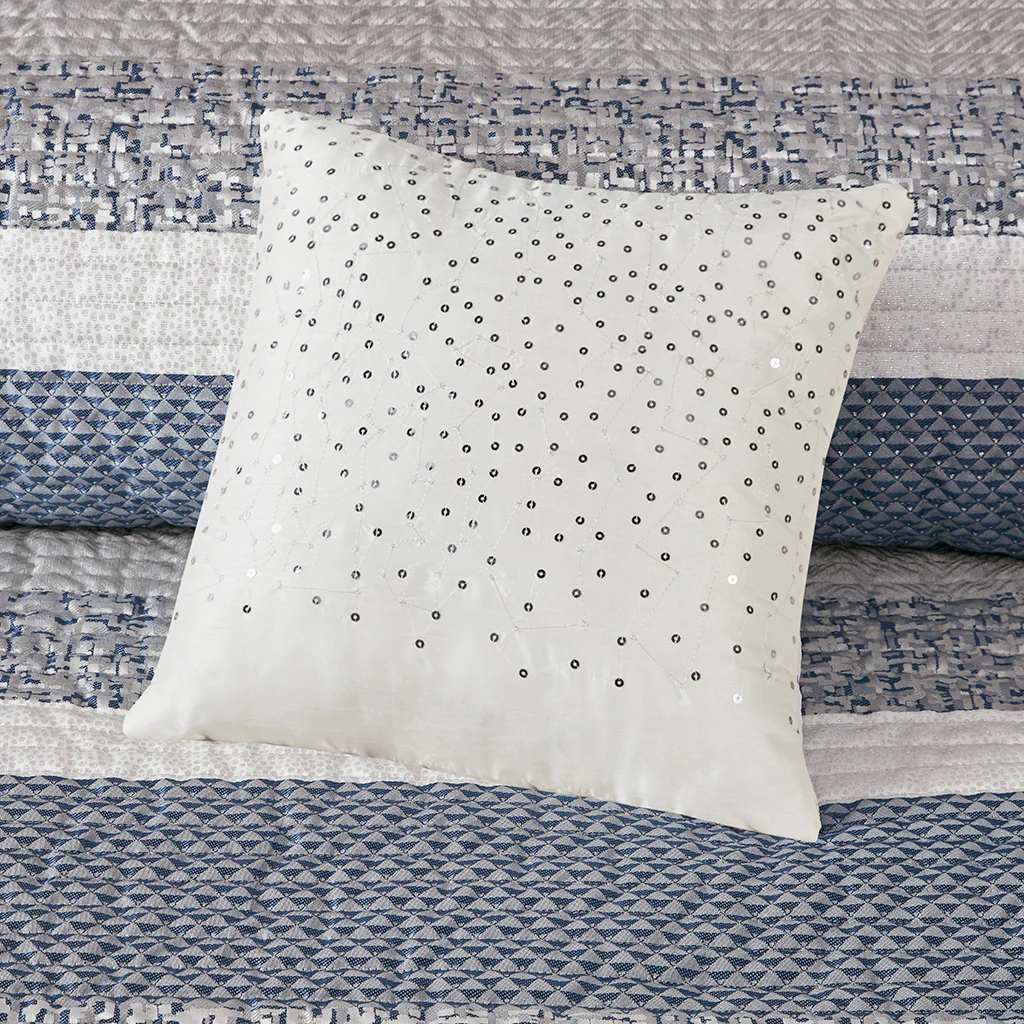 Rhapsody 6-Piece Reversible Jacquard Quilt Set with Throw Pillows - Image 37