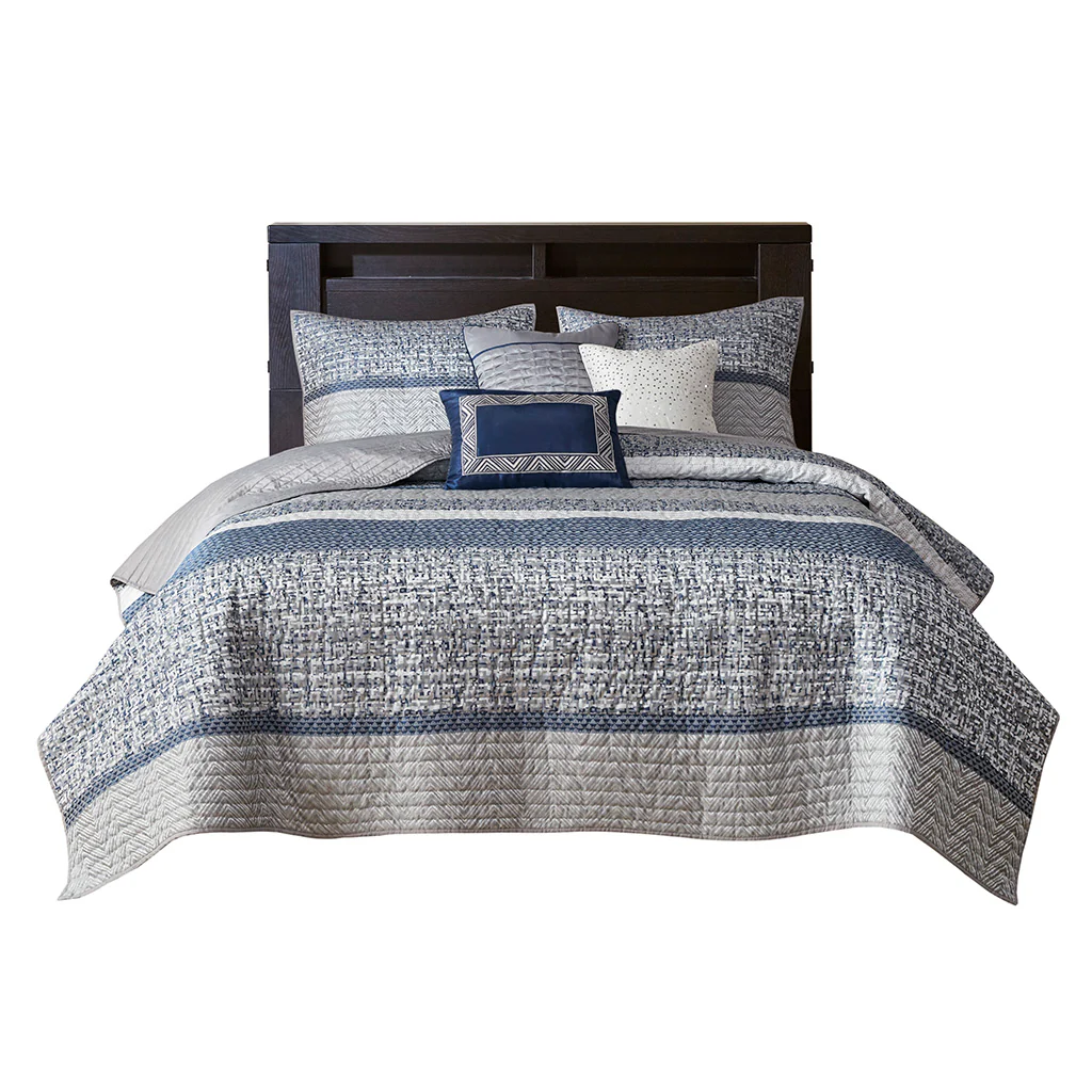 Rhapsody 6-Piece Reversible Jacquard Quilt Set with Throw Pillows - Image 7