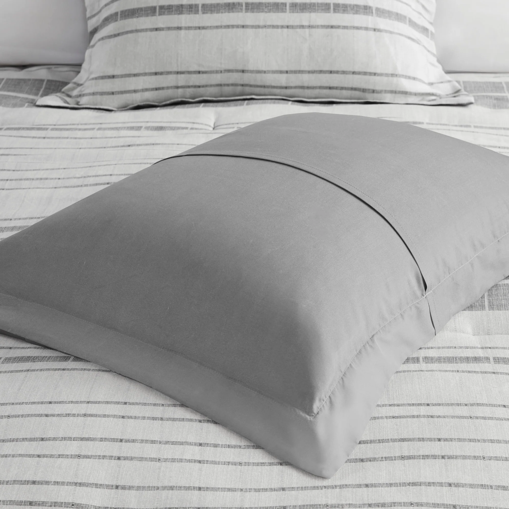 Rhodes 3-Piece Stripe Duvet Cover Set - Image 5