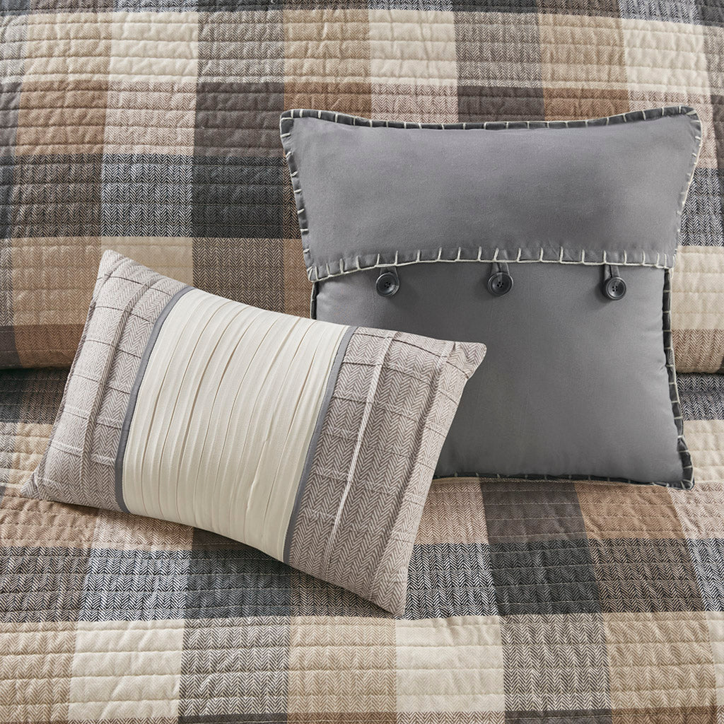 Ridge 6-Piece Printed Herringbone Quilt Set with Throw Pillows - Image 22