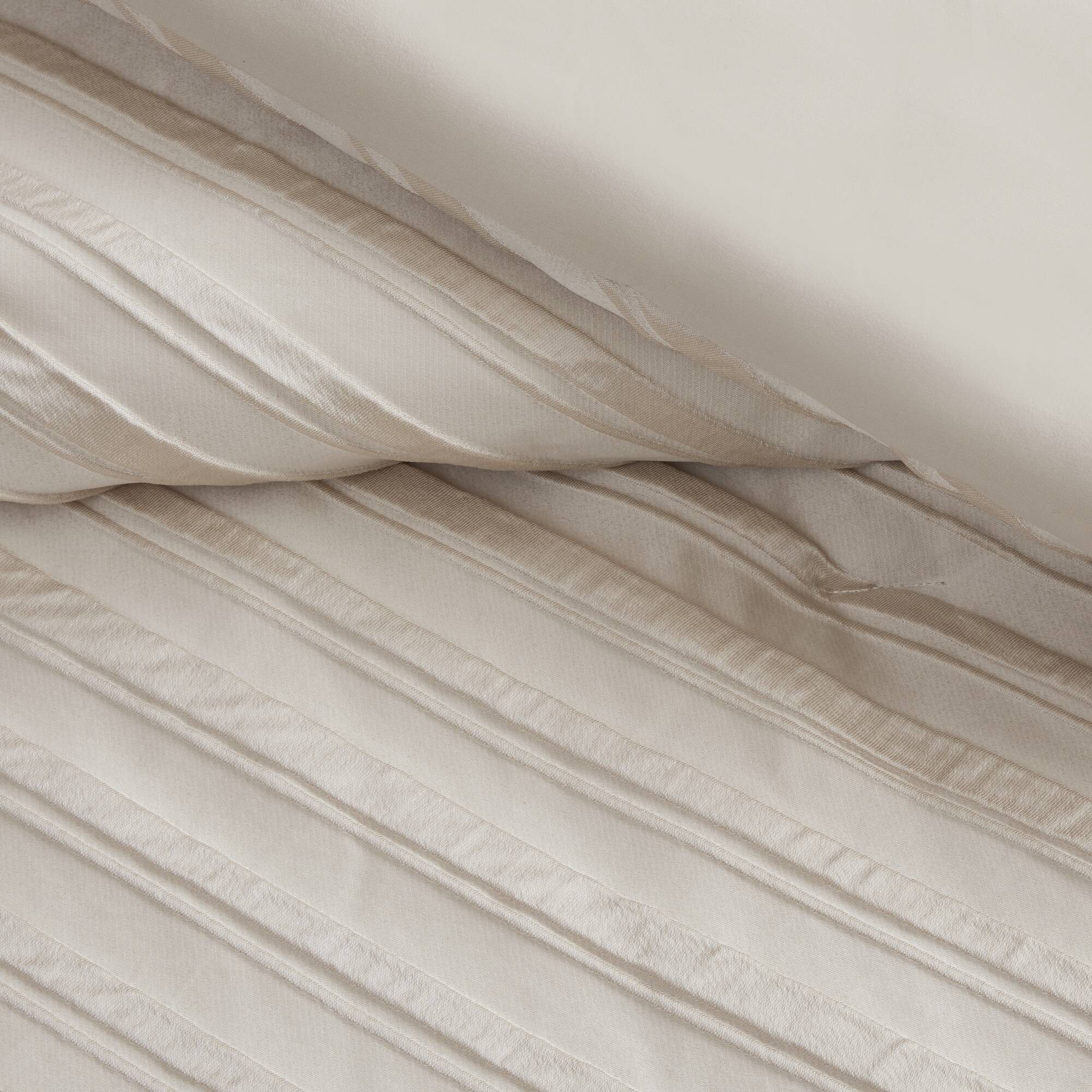 Riva 7-Piece Comforter Set - Image 14