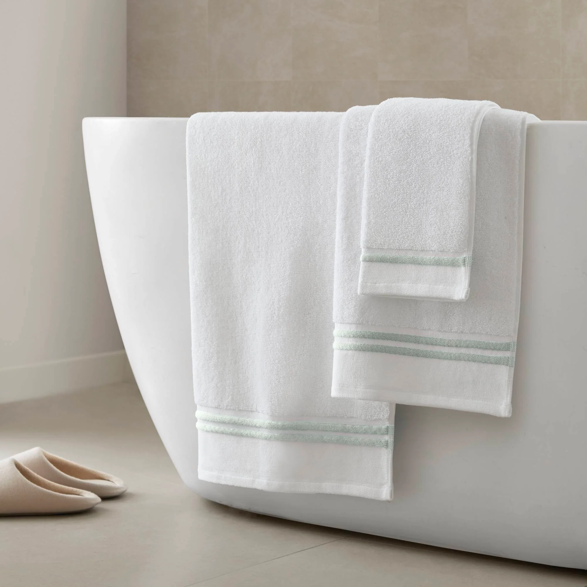 Roan Border 6-Piece Towel Set - Image 18