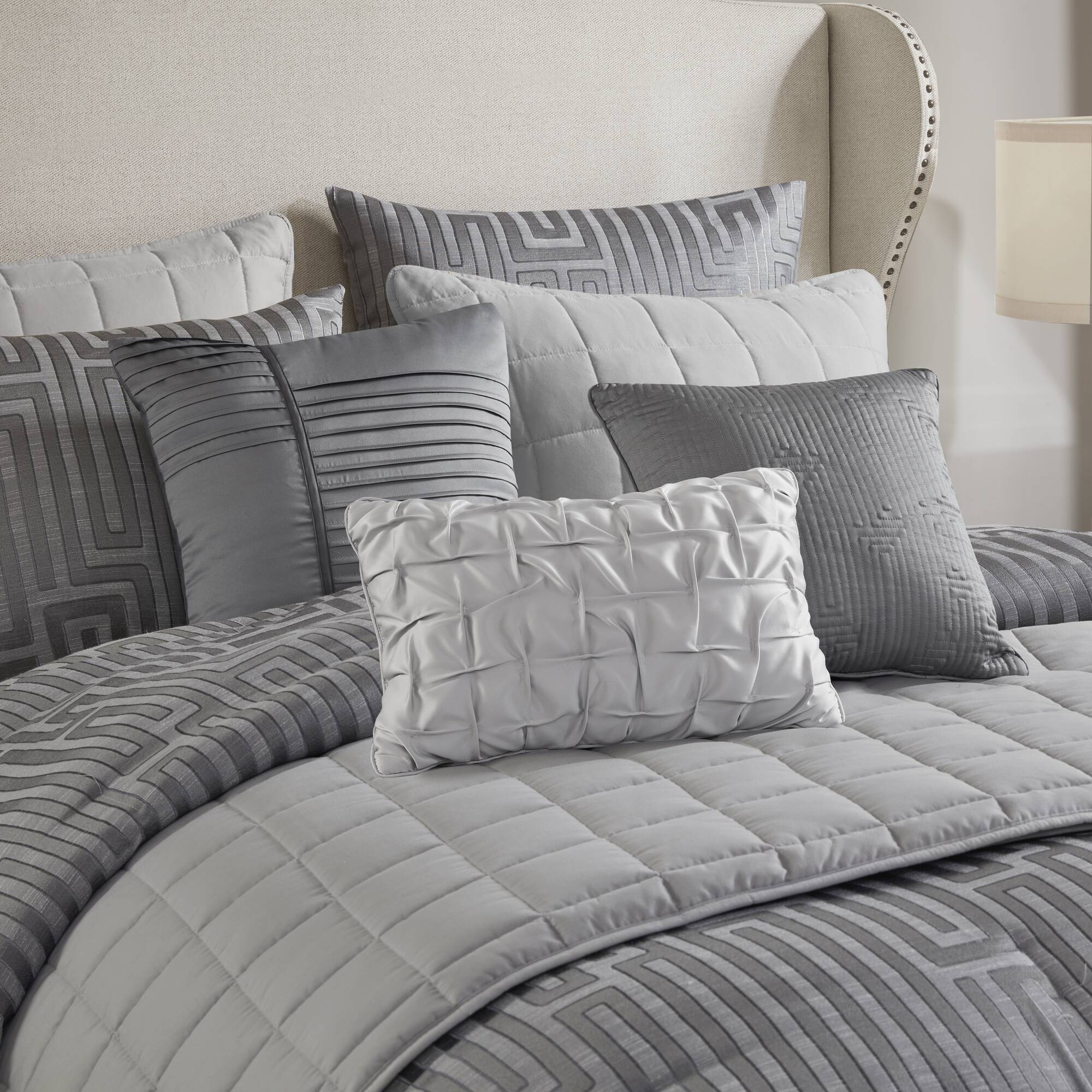 Royce 10-Piece Luxury Jacquard Comforter Set - Image 25