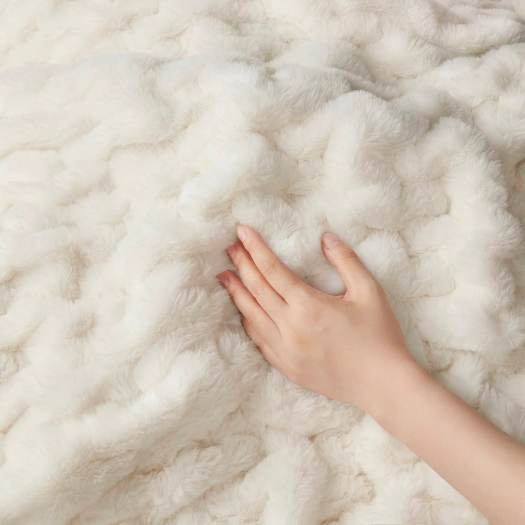 Ruched Fur 100% Polyester Real Tie Dye Throw - Image 16