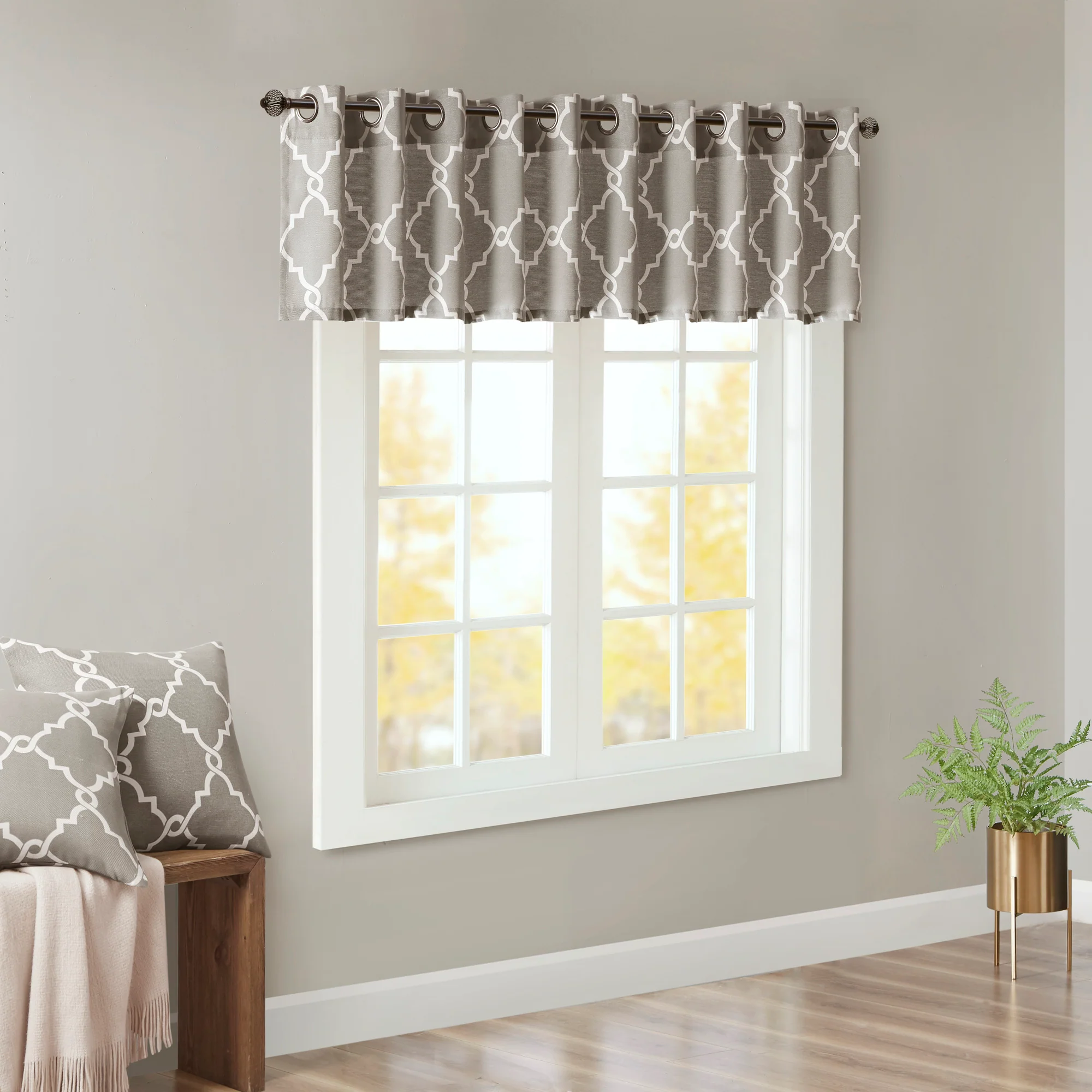 Saratoga Fretwork Print Grommet Top Window Valance - Image 11